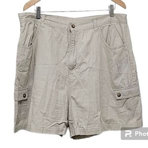 Carolina Blues shorts 22 EUC